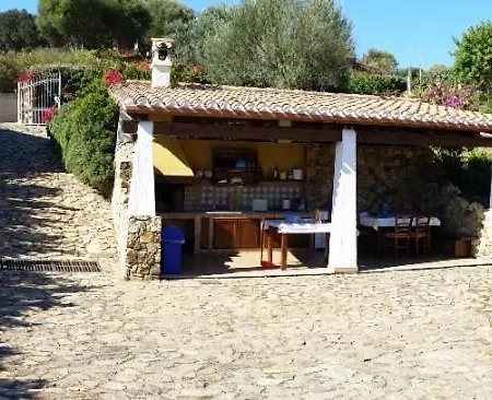 Azzurra Villa *